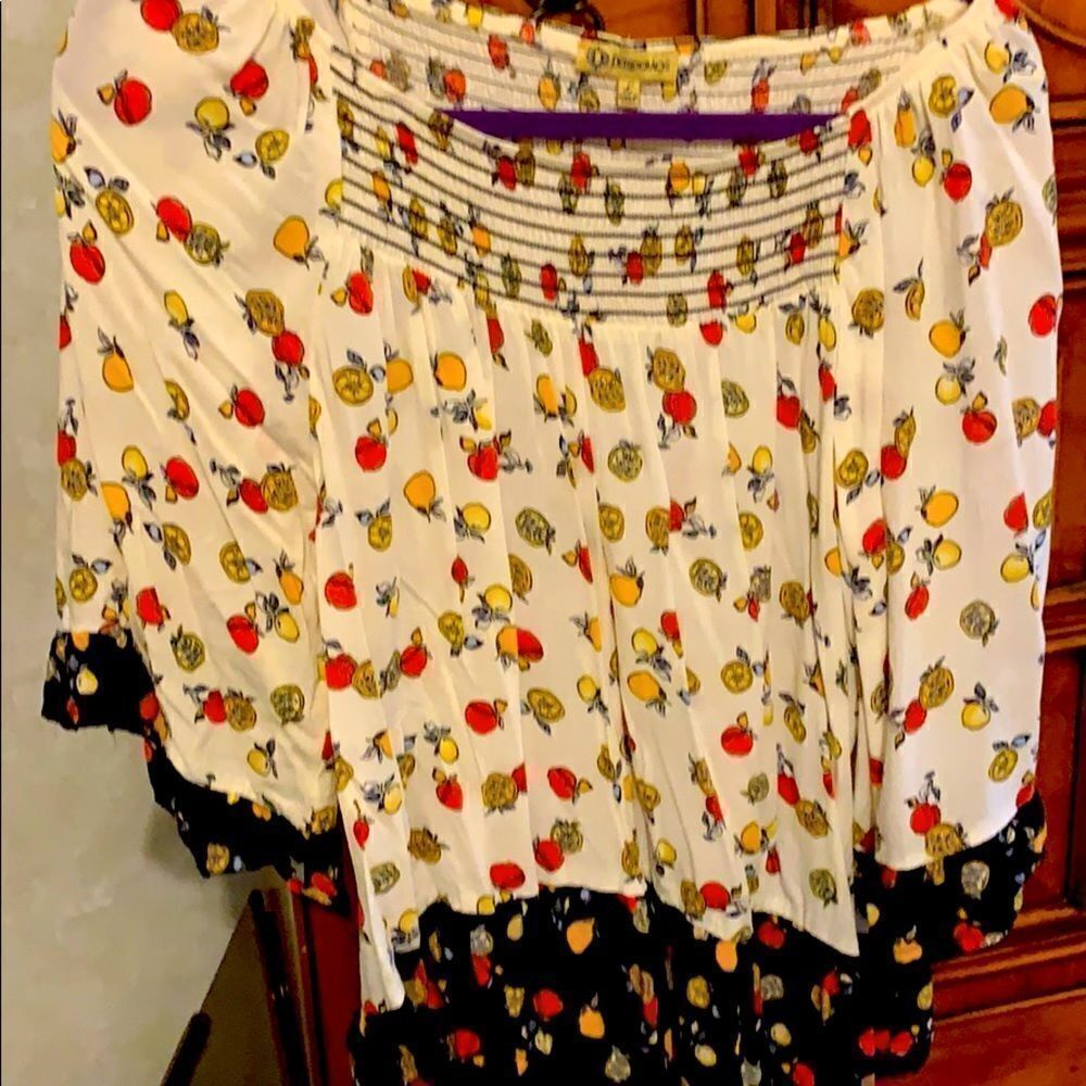 Democracy blouse 